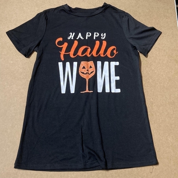 Happy Hallowine Halloween Black Graphic Tee T-Shirt Women's Small S Wine Pun EUC - Picture 3 of 6